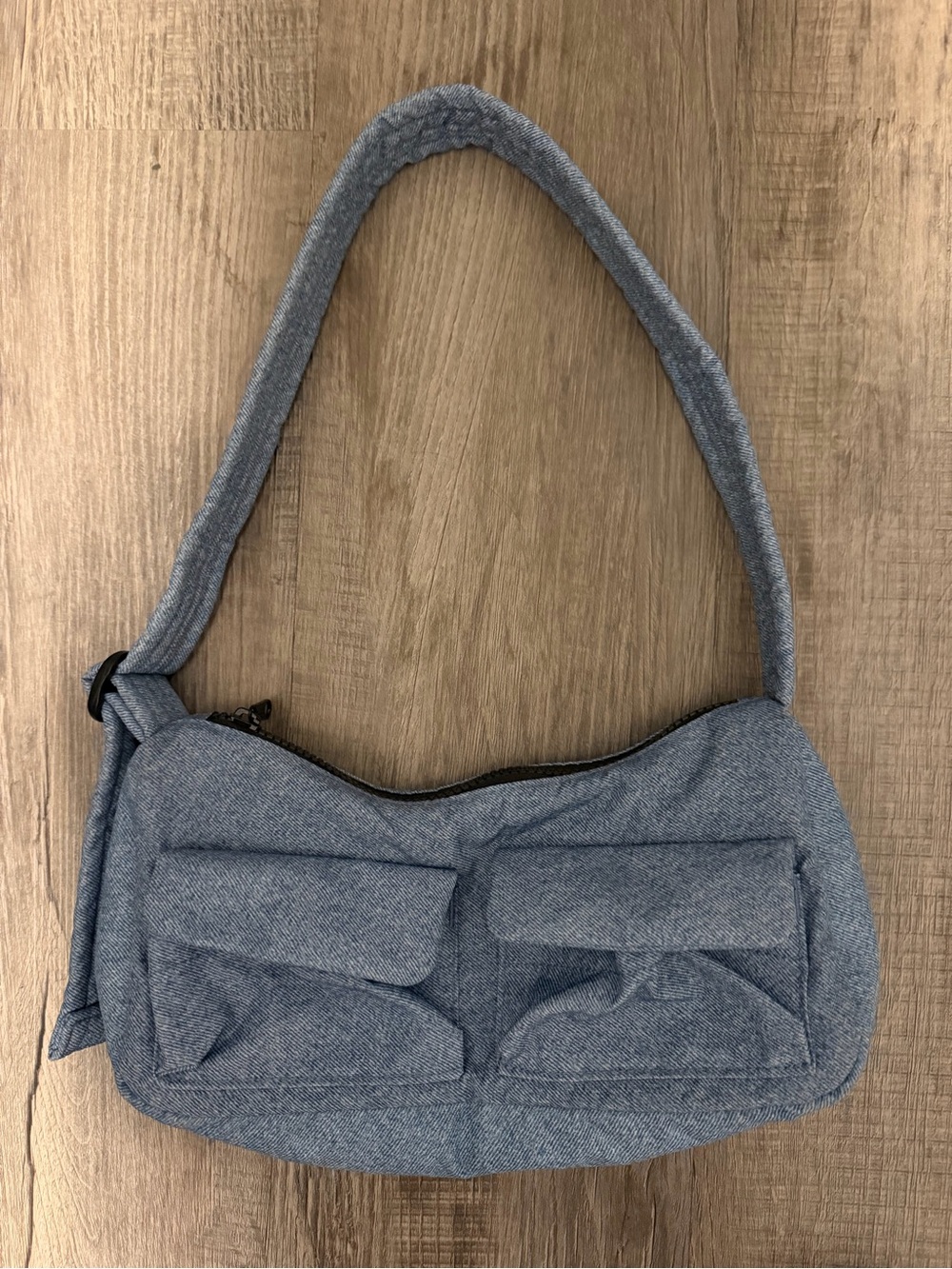 Baggu Shoulder Bag in Heather Blue